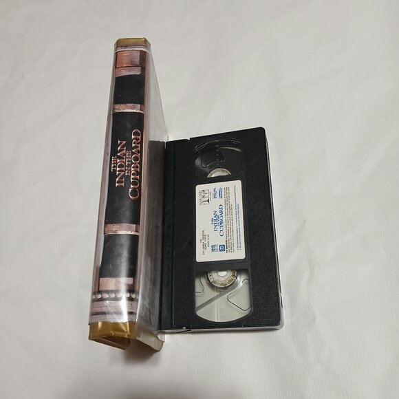 The Indian in the Cupboard 1995 VHS Tape Clamshell Hal Scardino - Bundle & Save - Picture 3 of 3